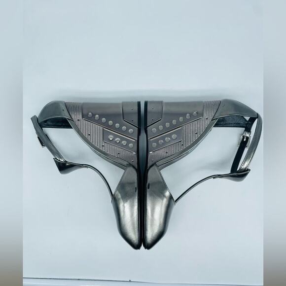 Prada Metallic Grey T Strap Metal Embossed Wedge Sandals Runway 2014 EU 37.5 - Picture 8 of 16